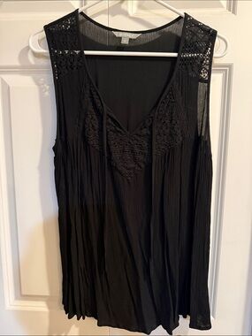 Lovesick Black Crochet Trim Sleeveless Tank